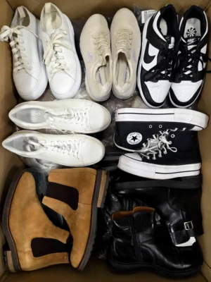 C Obuwie (folia) - CSU1226