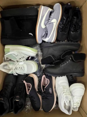 C Obuwie (folia) - CSU1243