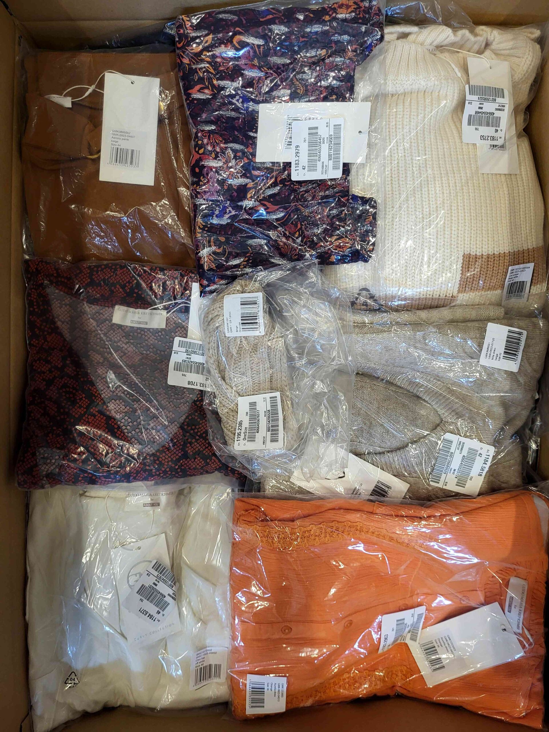 A Odzież YA - YA899