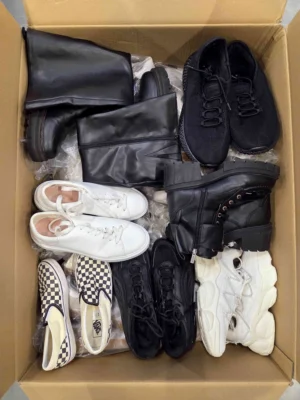 C Obuwie (folia) - CSU1261