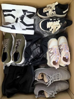 C Obuwie (folia) - CSU1301