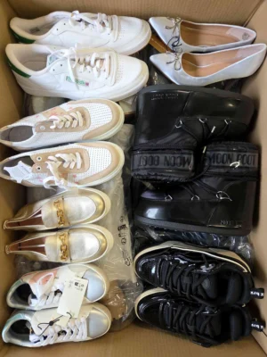 B obuwie folia - BSU287