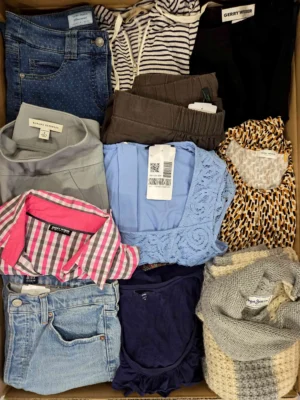 Odzież second-hand - U1677