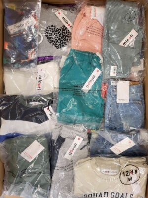 A/B Odzież dziecięca Minoti - N196