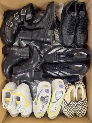 C Obuwie (folia) - CSU1453