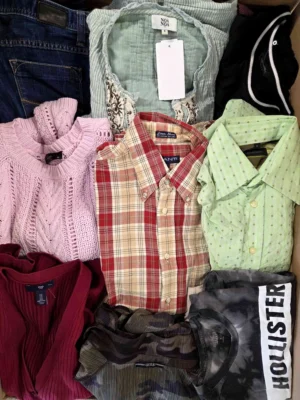 Odzież second-hand - U1705