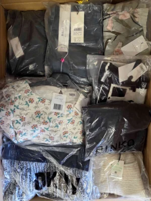 A Odzież (mix) - A875