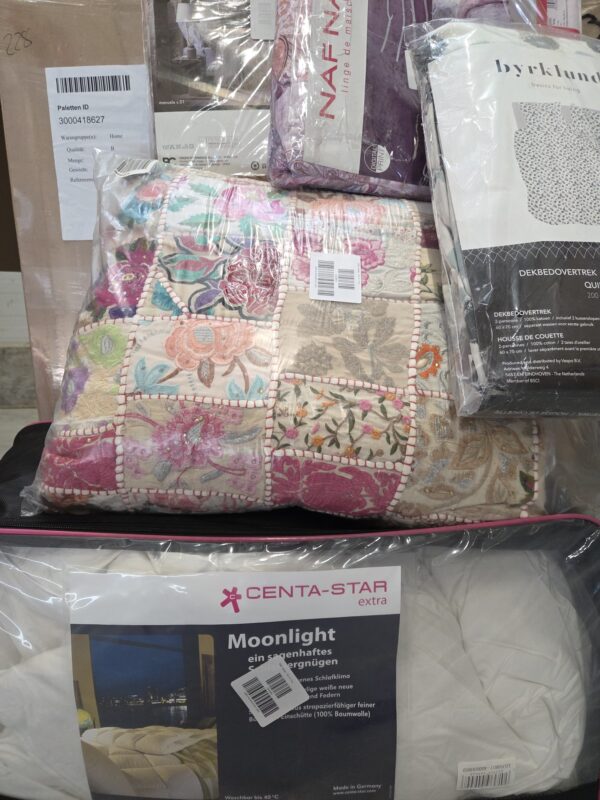 418627BHomeTextile147szt228kg.jpg 418627BH